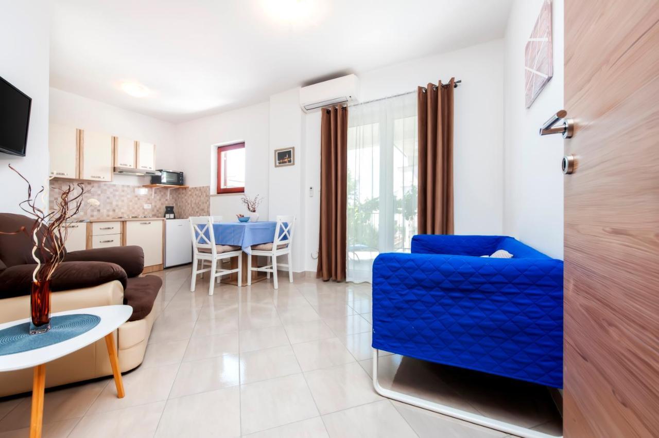 Apartments Vinko Ровинь Экстерьер фото
