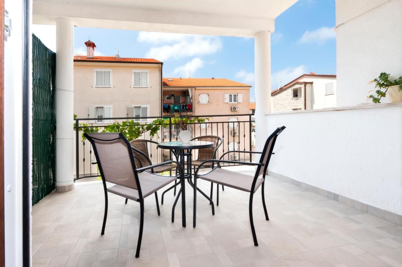 Apartments Vinko Ровинь Экстерьер фото