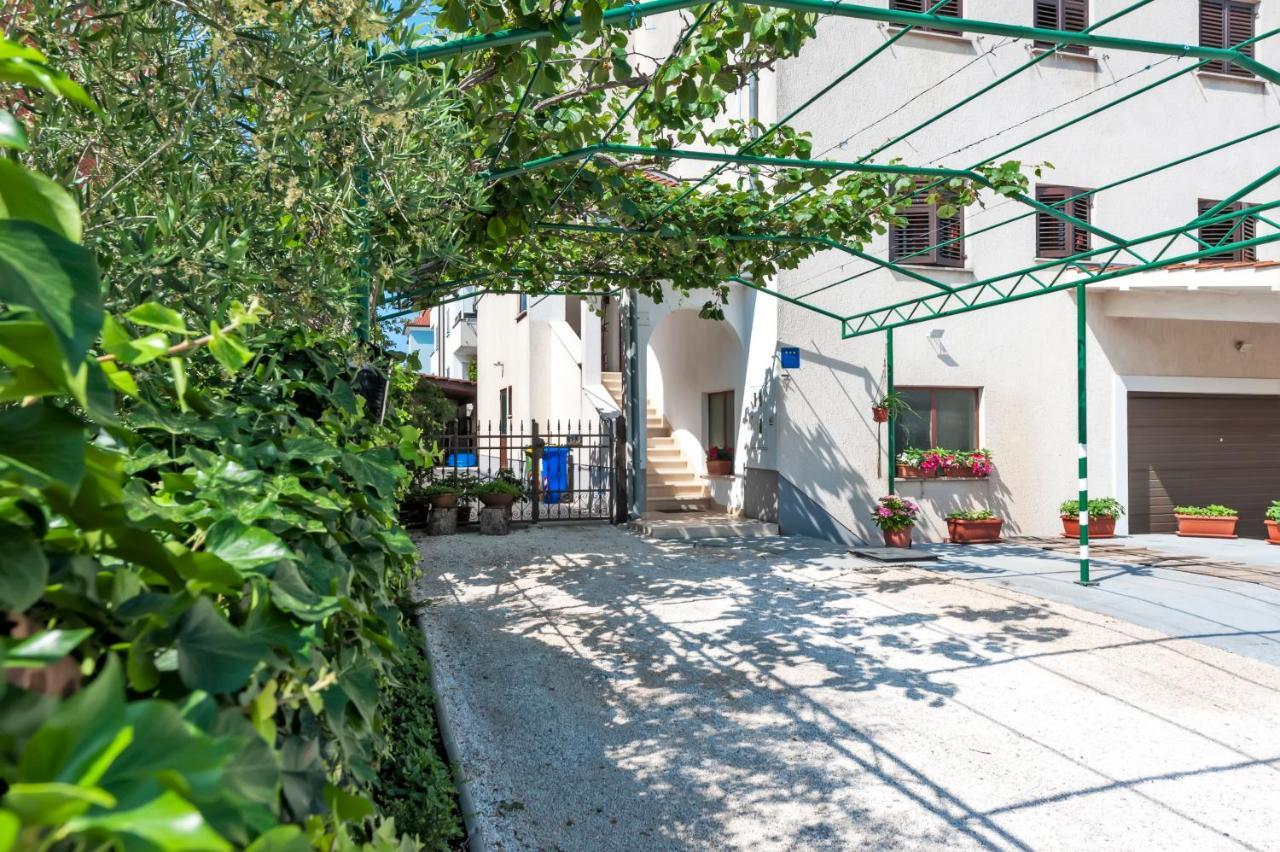 Apartments Vinko Ровинь Экстерьер фото