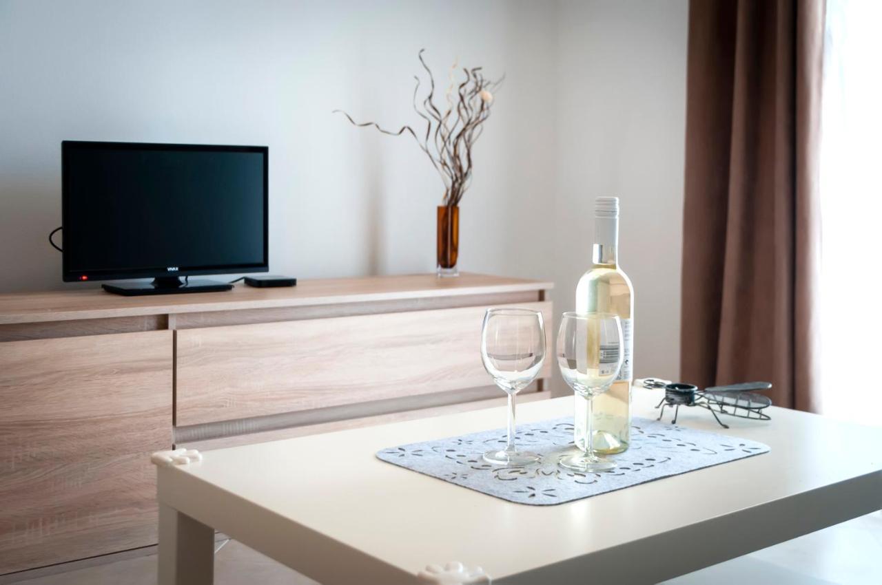 Apartments Vinko Ровинь Экстерьер фото