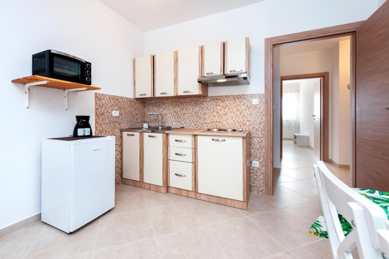 Apartments Vinko Ровинь Экстерьер фото
