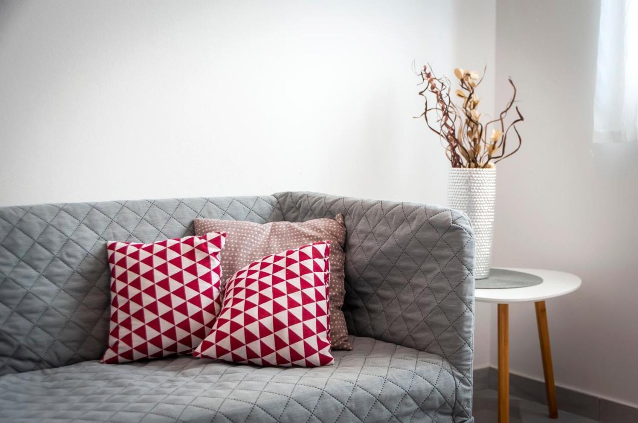 Apartments Vinko Ровинь Экстерьер фото