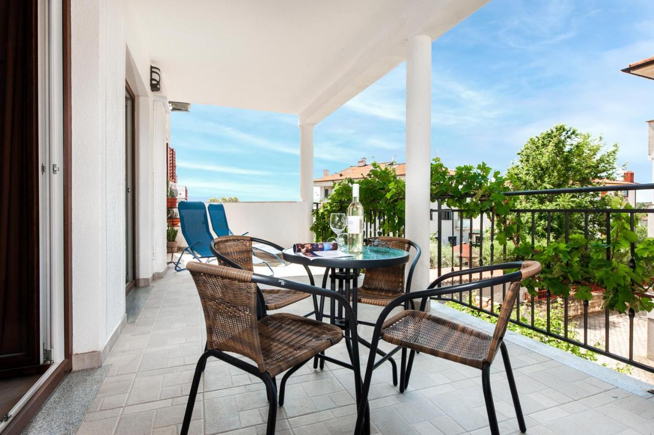 Apartments Vinko Ровинь Экстерьер фото